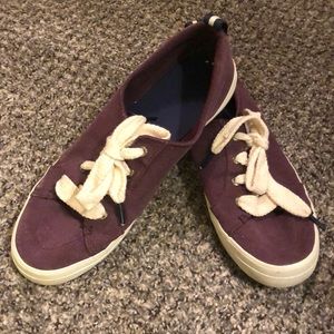 Sperry tie shoes burgundy with white laces
